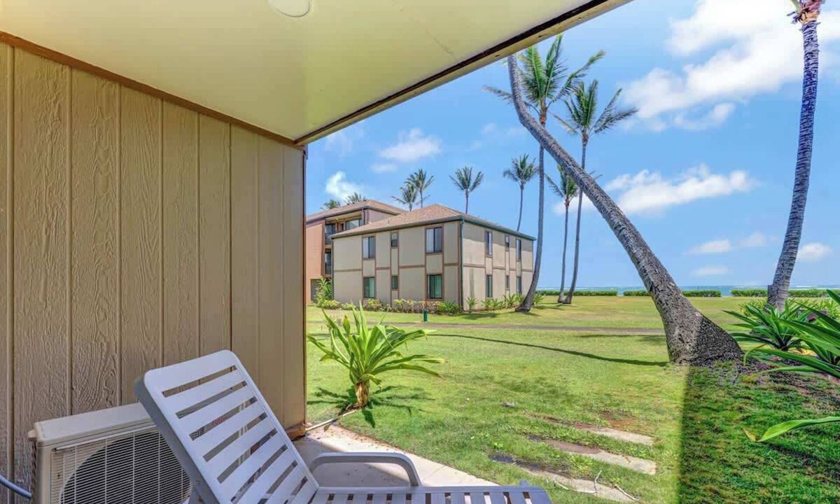 Kapaa Condo | Lush Ocean View Condo | Pono Kai Resort | F105