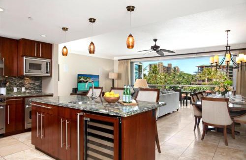 Honokowai Apartment | Honua Kai 3 Free Rental Cars KBM Resorts Grand Suite 3 Units 7 Bedrooms HK ML-1121