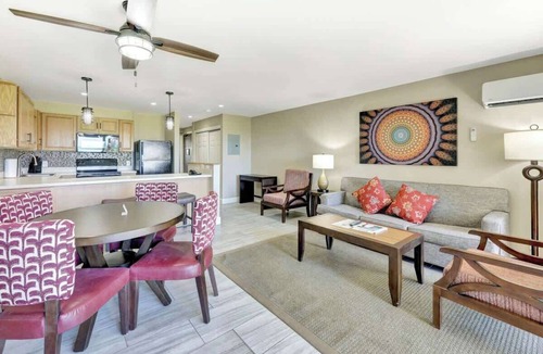 Kapaa Condo | Lush Ocean View Condo | Pono Kai Resort | F105
