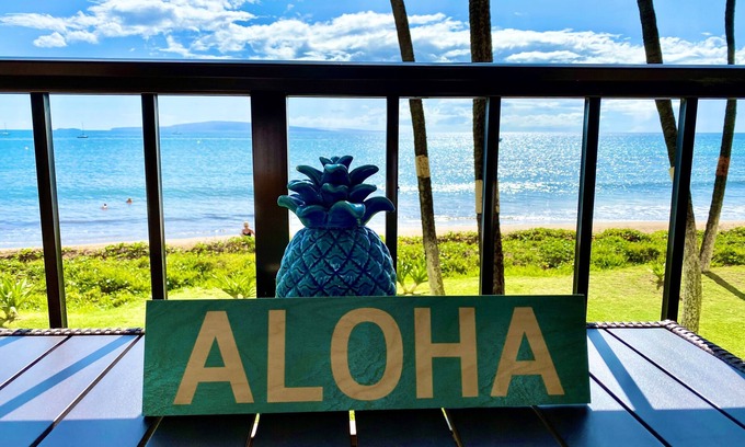 Kihei Condo | Book Your Maui Escape Now: Stunning Oceanfront Condo.