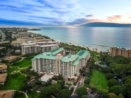 Honokowai Apartment | KBM Resorts Spacious Ocean View 6-Bedroom Honua Kai Collection Multi Unit Listing Same Floor 2 Free Rental Cars HKK-45051