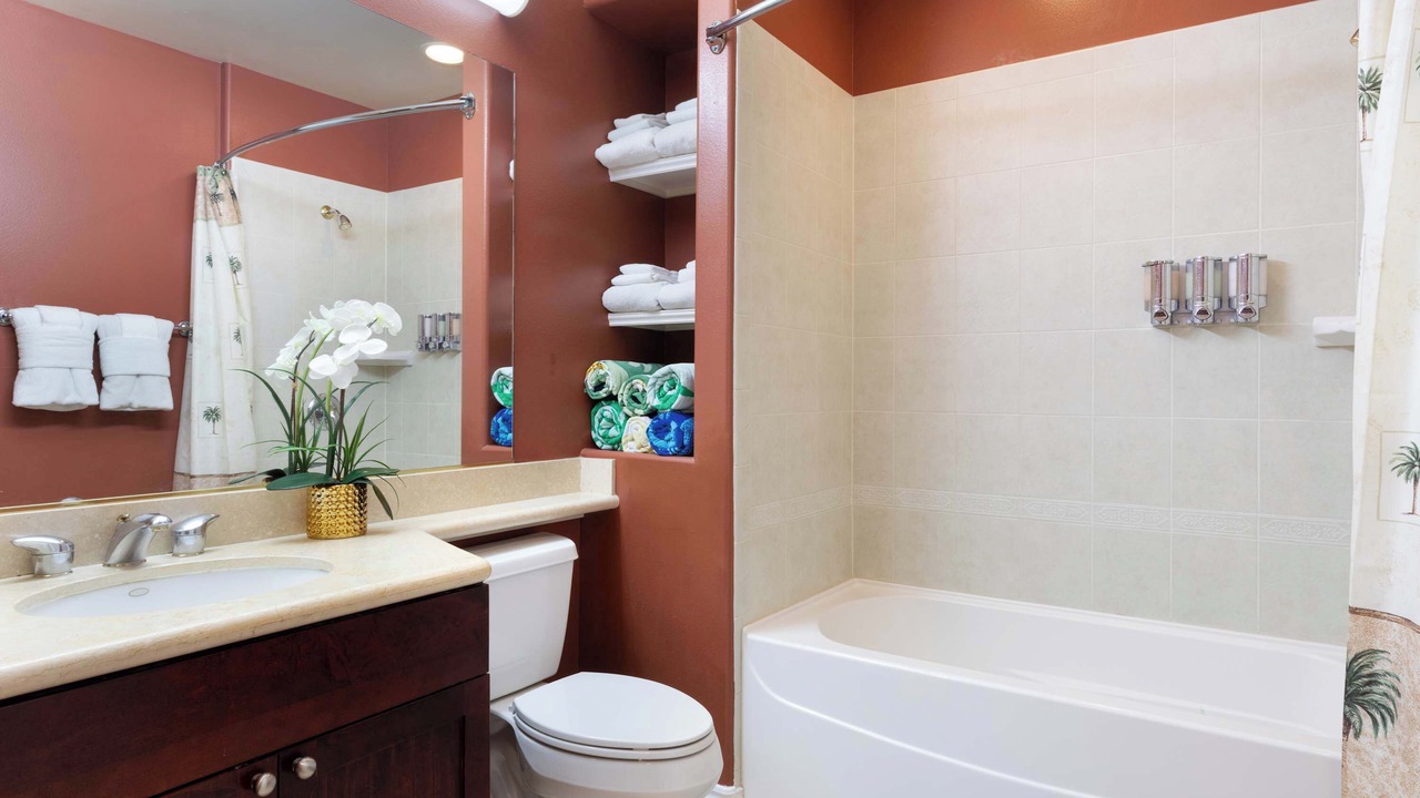 Photo of Bathroom in Waikoloa