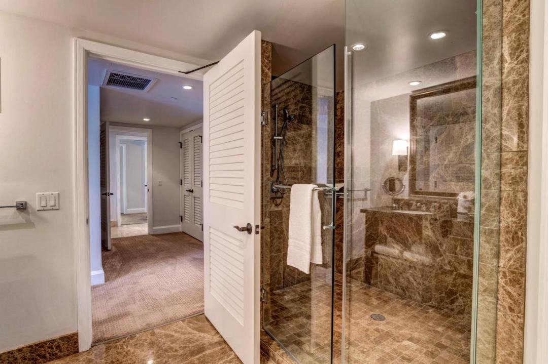 Photo of Bathroom in Honokowai